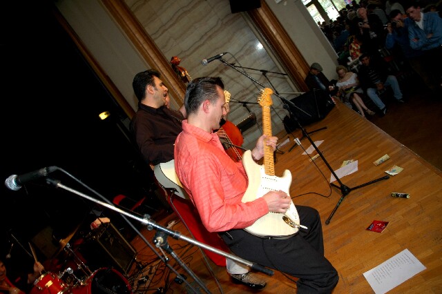 min 2006 04 09 parisxiv 176